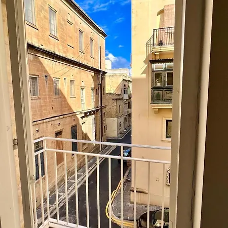 My Place In The * Floriana