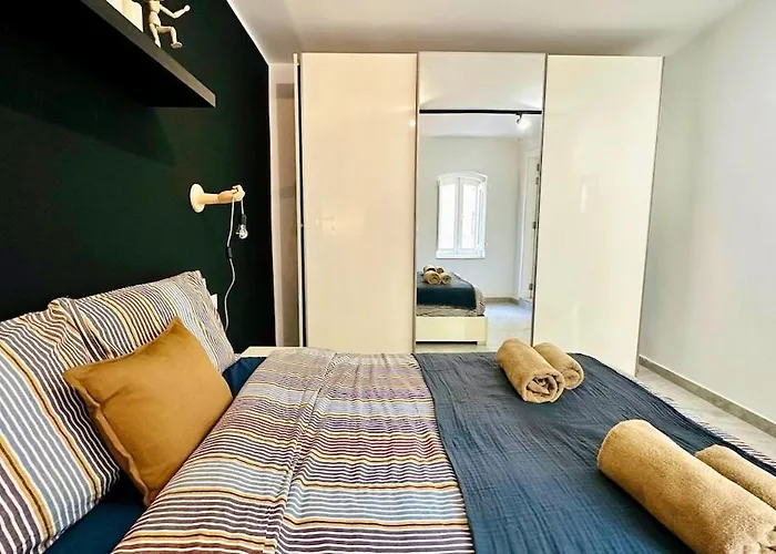 My Place In The Floriana