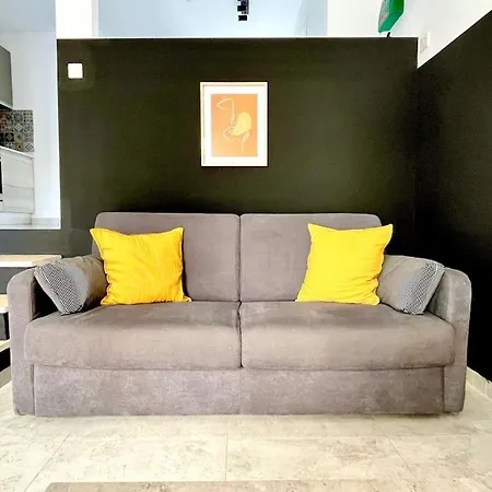 My Place In The شقة إيل فورجانا