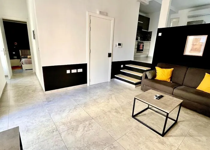 My Place In The * フロリアーナ